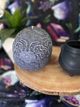 Load image into Gallery viewer, Dark Crystal Giant Sugar Skull Candle