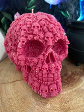 Load image into Gallery viewer, Amethyst Lost Souls Skull Candle