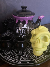 Load image into Gallery viewer, Love Spell Medusa Snake Skull Candle