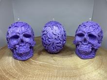 Load image into Gallery viewer, French Lavender Filigree Skull Candle