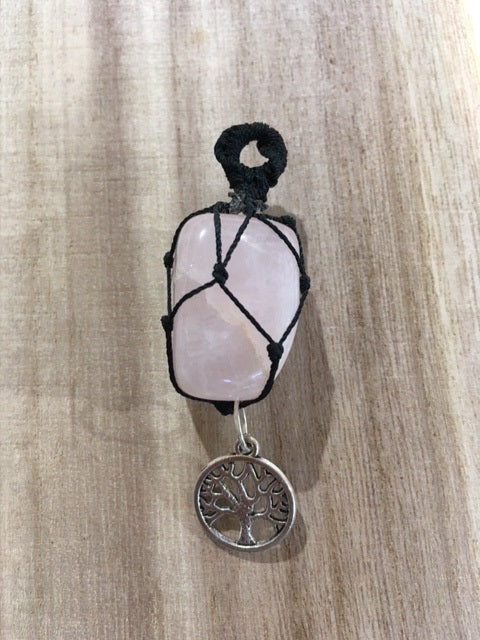 Macrame Gemstone Pendant: Rose Quartz