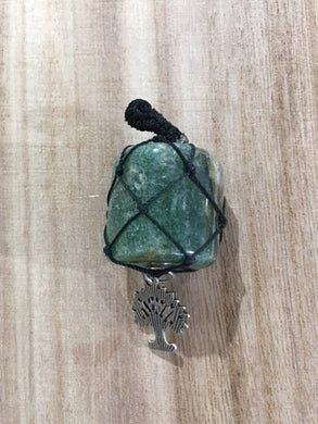 Macrame Gemstone Pendant: Moss Agate